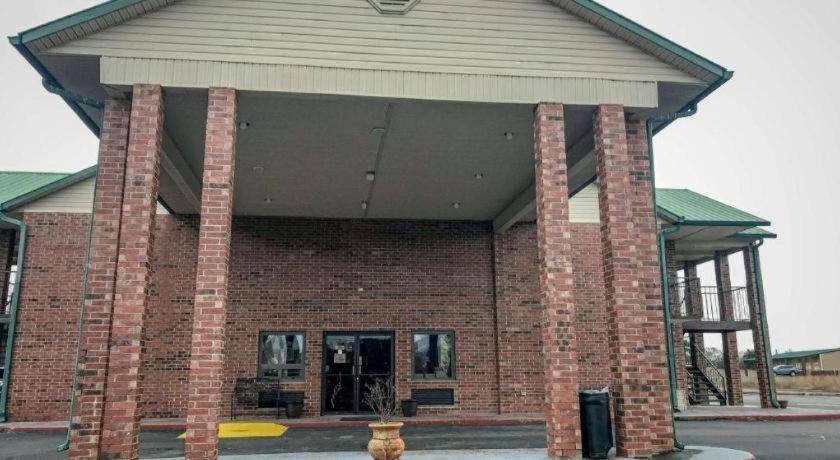 Ozark Hotel Exterior foto